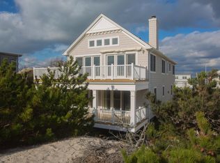 635 Dune Rd, Westhampton, NY 11977