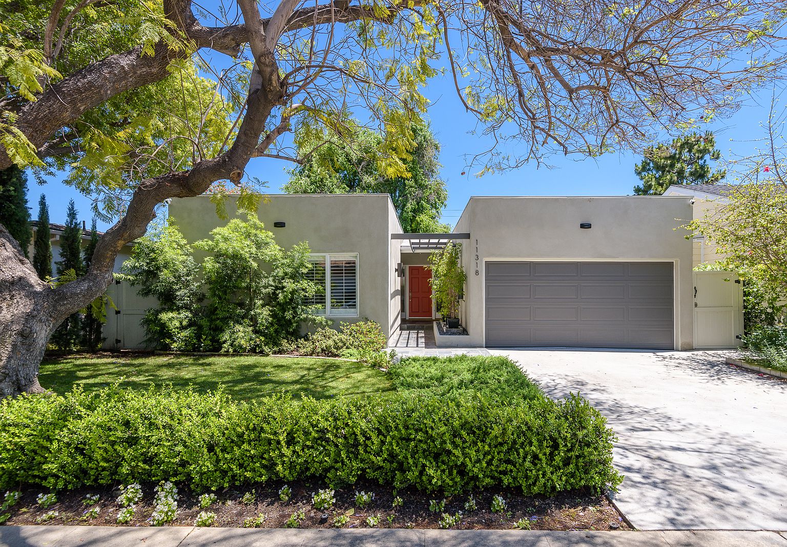 特撮 s.t station 11318 A St S, Tacoma, WA 98444 | Redfin