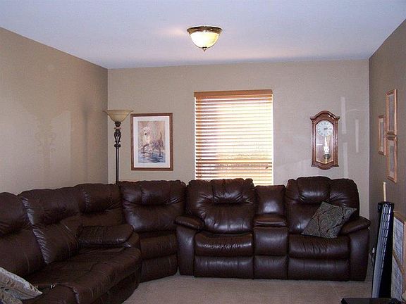5th image of 7218 Wellington Ln