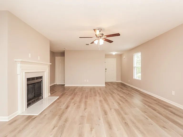 3407 Almar Knot Dr — Photo 4