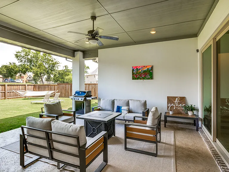 943 Marie Dr — Photo 22