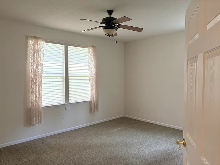244 Mallard Dr — Photo 8