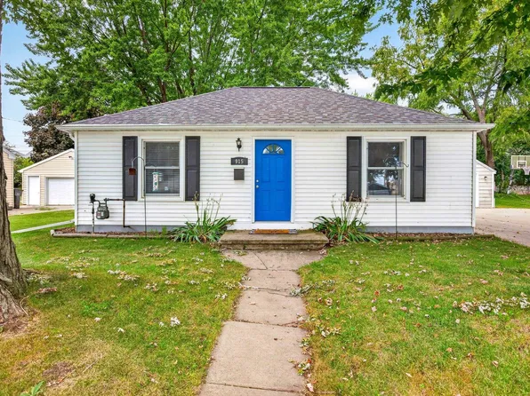 915 Taft St, Kaukauna, WI 54130