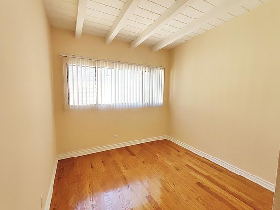 4th image of 1266 N Serrano Ave #C737687a4