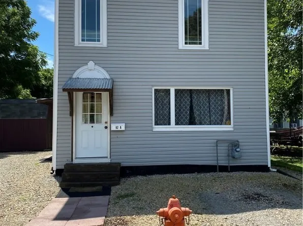 112 1st St, Powhatan Point, OH 43942