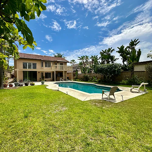 1043 Cordova Dr Photo 1