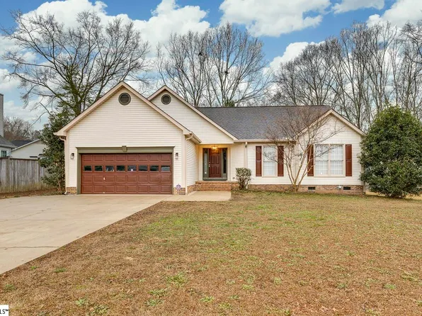 112 Brown Ln, Simpsonville, SC 29681