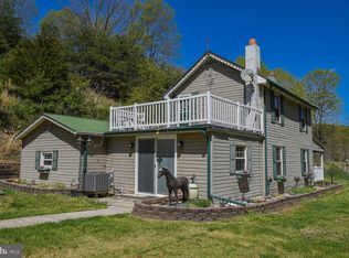 2186 Dry Run Rd, Burlington, WV 26710