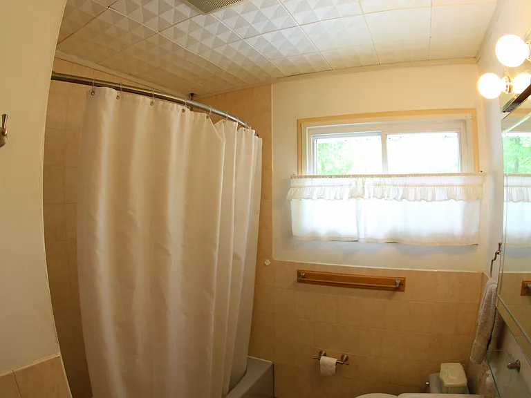 309 Cedar Ln — Photo 13