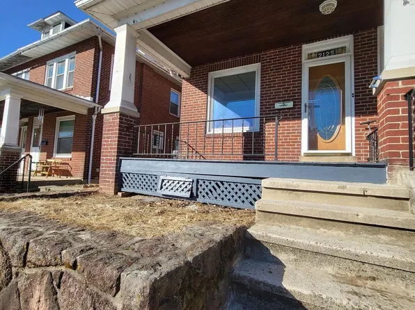 2125 Fairview St, Reading, PA 19609