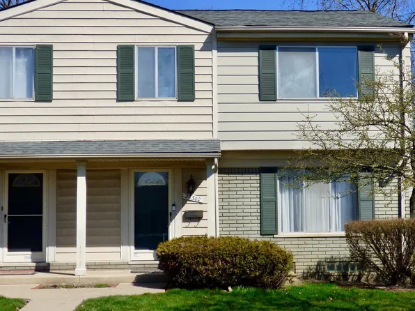 26300 Franklin Pointe Dr, Southfield, MI 48034
