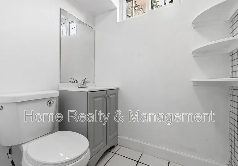 10712 Loren Ln — Photo 34