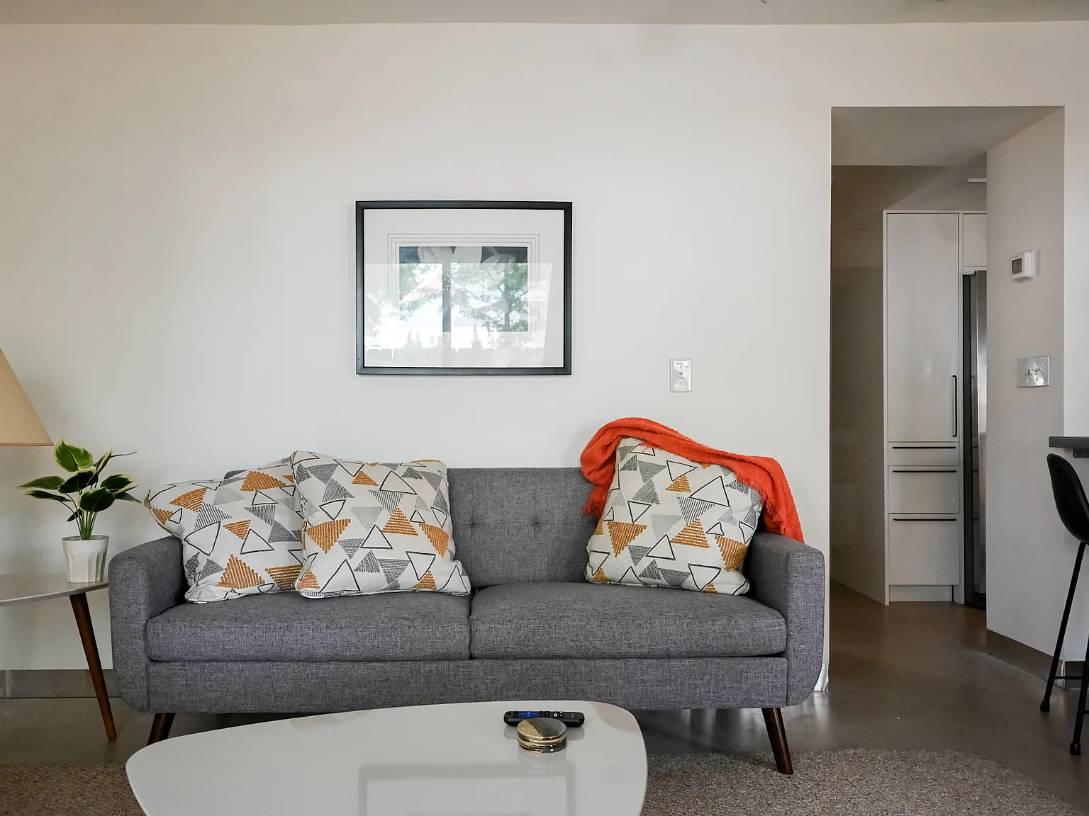 1 bed, 616 sqft, $2,100 — Photo 2