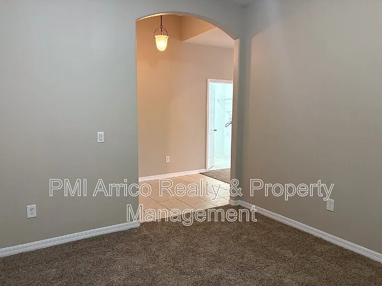 3922 Washburn Pl — Photo 10