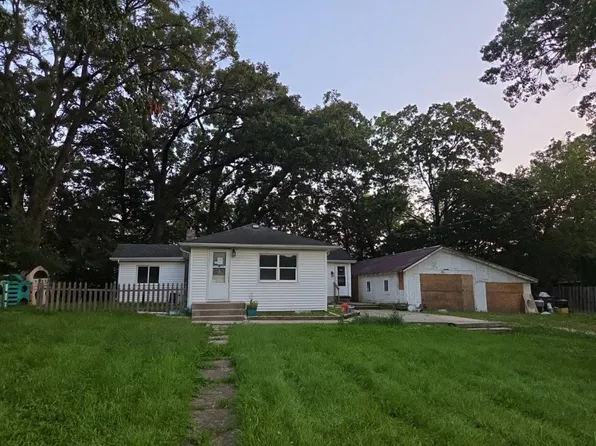 2063 N 35th Rd, Ottawa, IL 61350