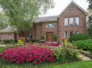 775 Summer Isle Ln, Inverness, IL 60010