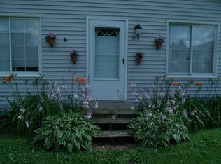 230 E Grand River Rd, Webberville, MI 48892