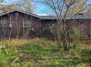 418 E County Rd, Magazine, AR 72943