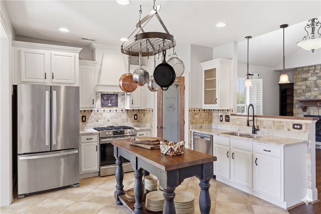 105 Bur Oak Dr, Taylors, SC - View 3
