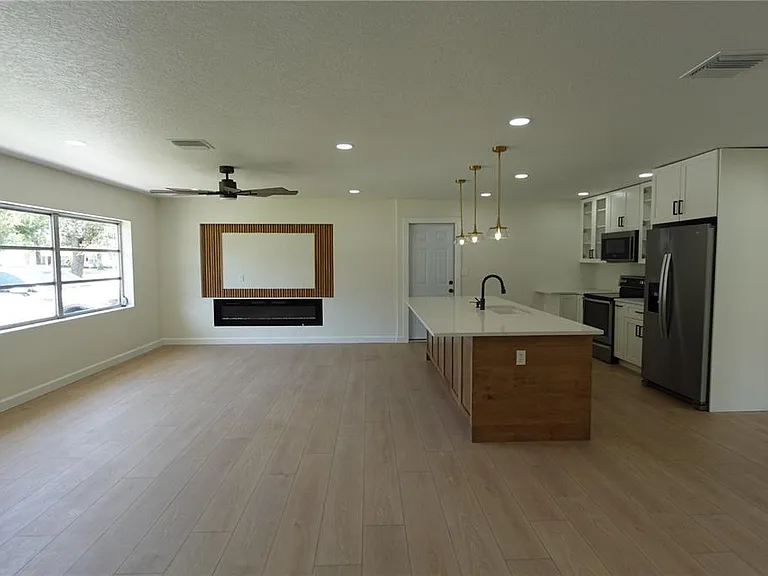 5 S Hercules Ave — Photo 7