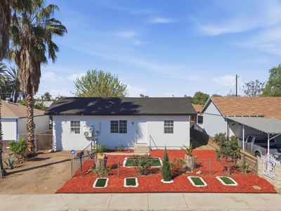10720 Santa Ana St, Lamont, CA, 93241