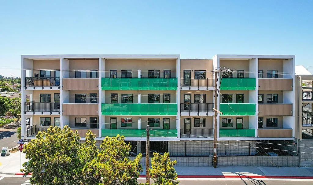 Backhouse Apartments — Photo 4