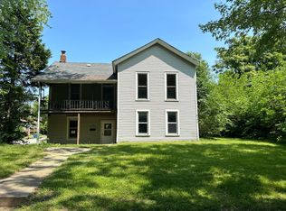 1017 Liberty St, Alton, IL 62002