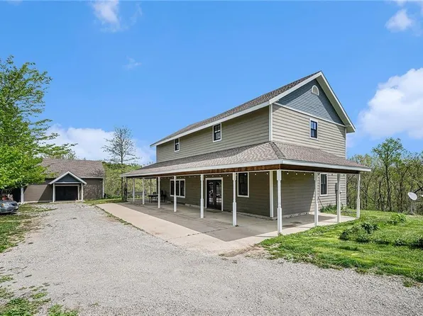 11705 SE Castile Dr, Edgerton, MO 64444