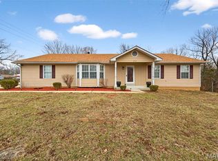 3346 Rock Creek Rd, High Ridge, MO 63049