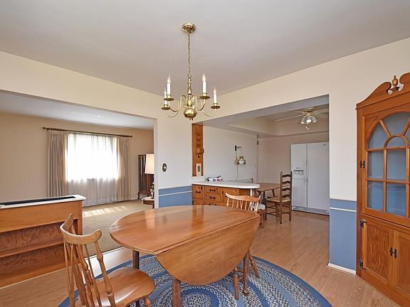 4th image of 288 Forestwood Dr