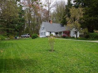 8 Tamarack Rd, Sparta, NJ 07871