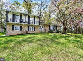 390 Meggon Rd, Red Lion, PA 17356