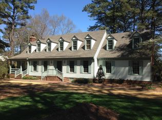220 Jethro Ln, Yorktown, VA 23692