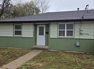 502 E Downing St #B, Springfield, MO 65807