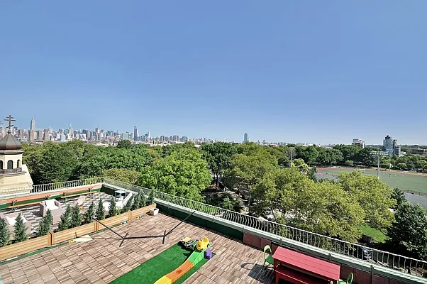 Rented by Corcoran | media 14