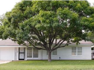 419 Anton Dr, San Antonio, TX 78223