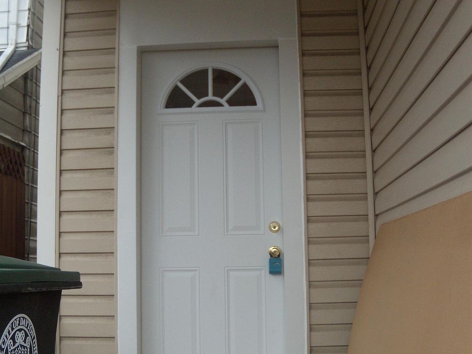 2nd image of 1842 Wayne Ave