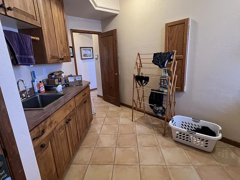 Superstition Dr — Photo 15
