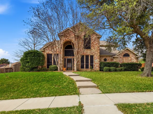 923 Granview Dr, Lewisville, TX 75067