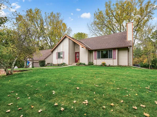 4990 Jamaca Ave N, Lake Elmo, MN 55042