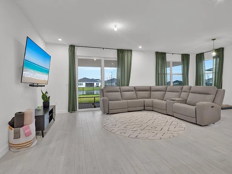 14391 SW Skye Dr — Photo 16