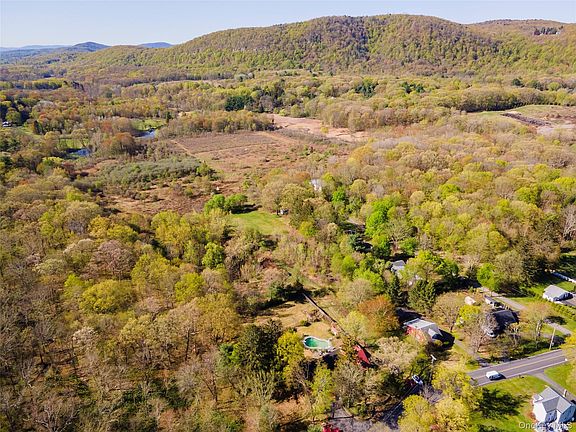 4th image of 378 Union Center Road