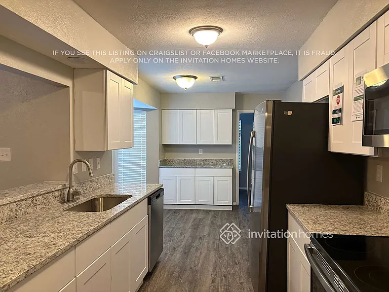 421 Kingsbridge Dr — Photo 13