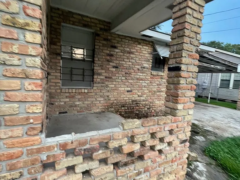 4236 Delaware St — Photo 26