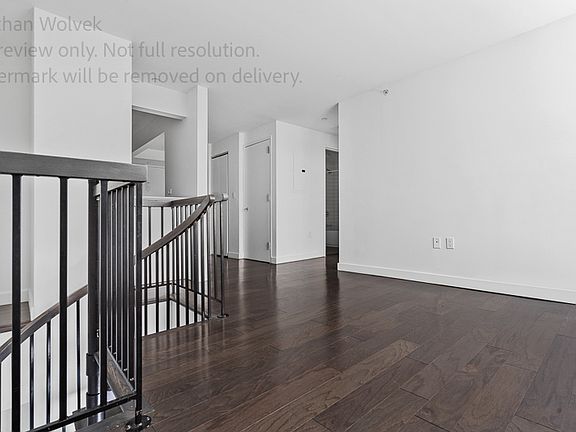 5th image of 607 W 161st St #A2
