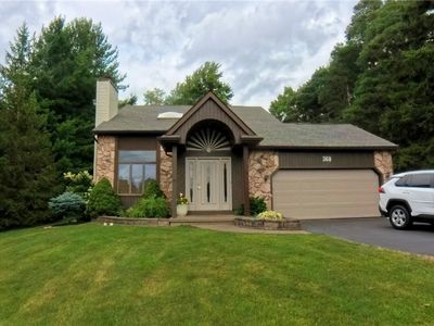 360 Muegel Rd, East Amherst, NY, 14051