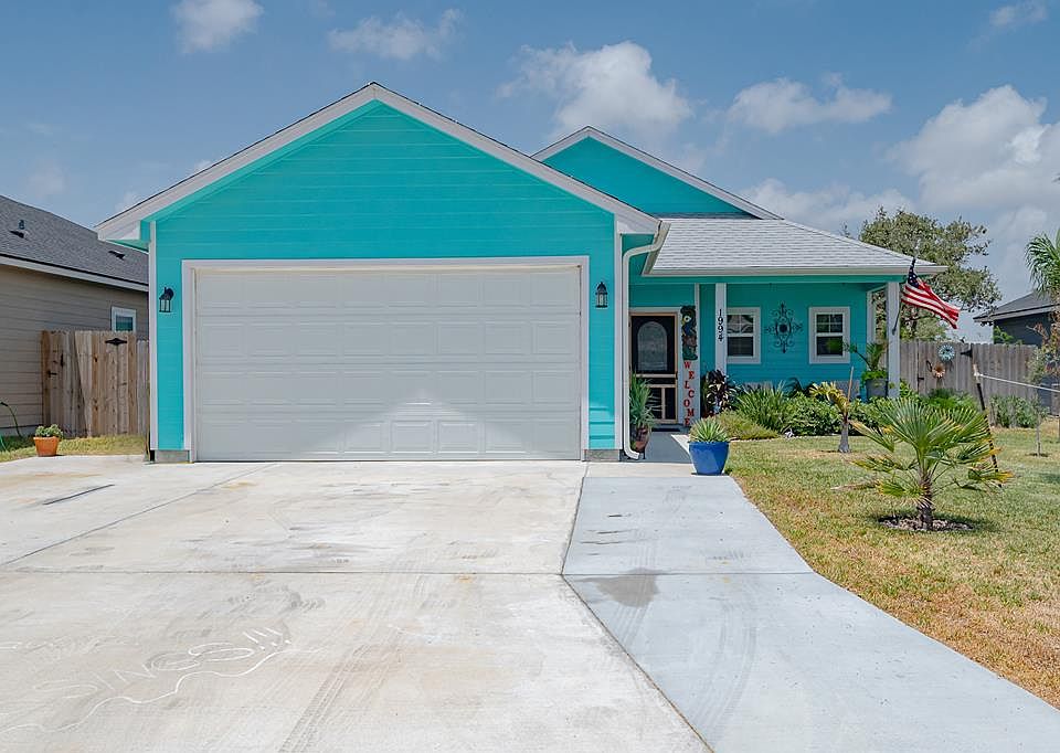 1st image of 1994 Admiral Ln