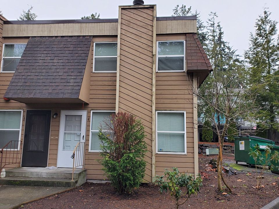1st image of 5711 202nd St SW #4