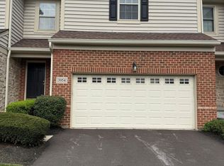 3954 Stapleford Dr, Columbus, OH 43230