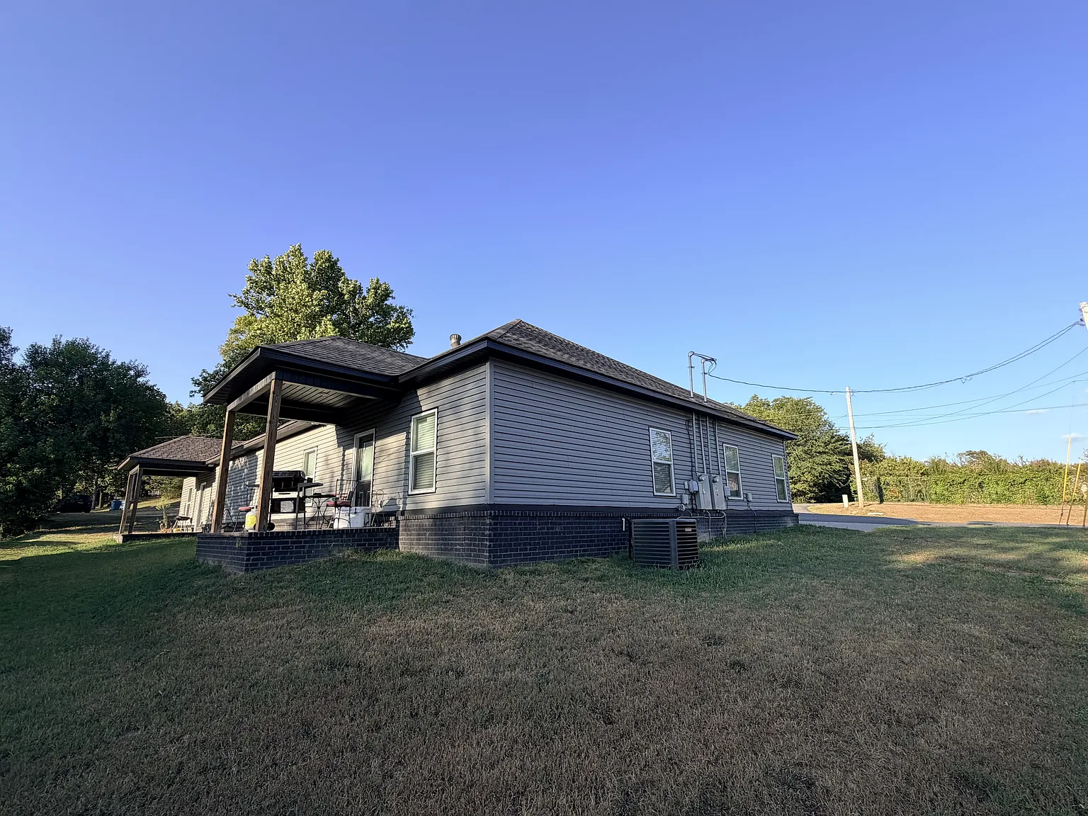 4 bed, 1720 sqft, $1,600 — Photo 3